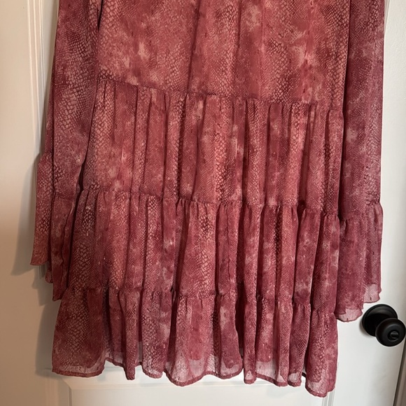 Pink Long-Sleeve Snake Skin Tiered Dress - Picture 2 of 6